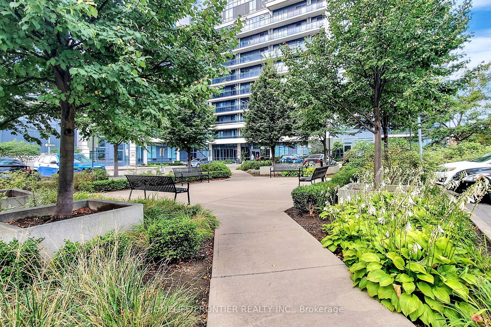 370 Highway 7 E, #223