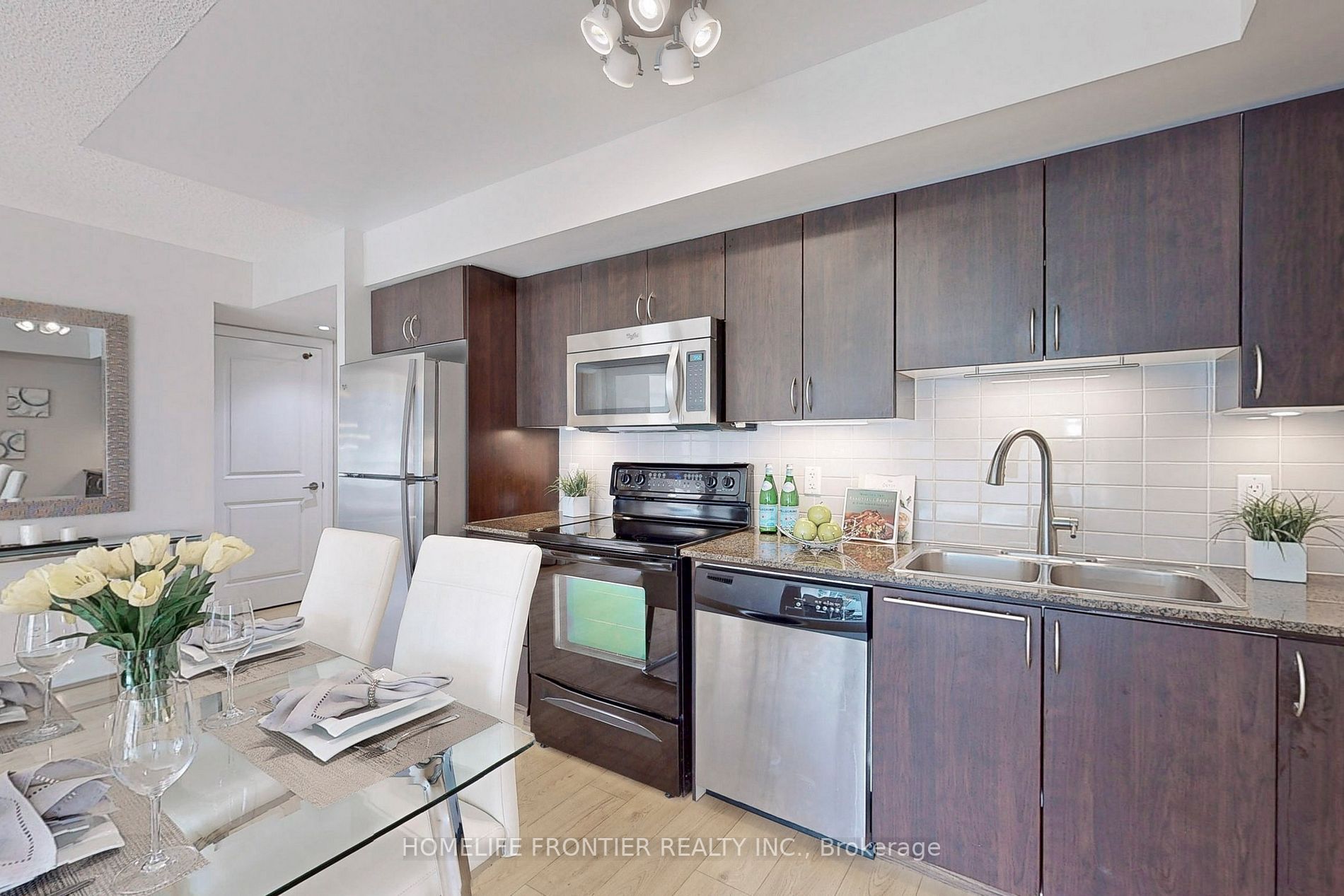 370 Highway 7 E, #223