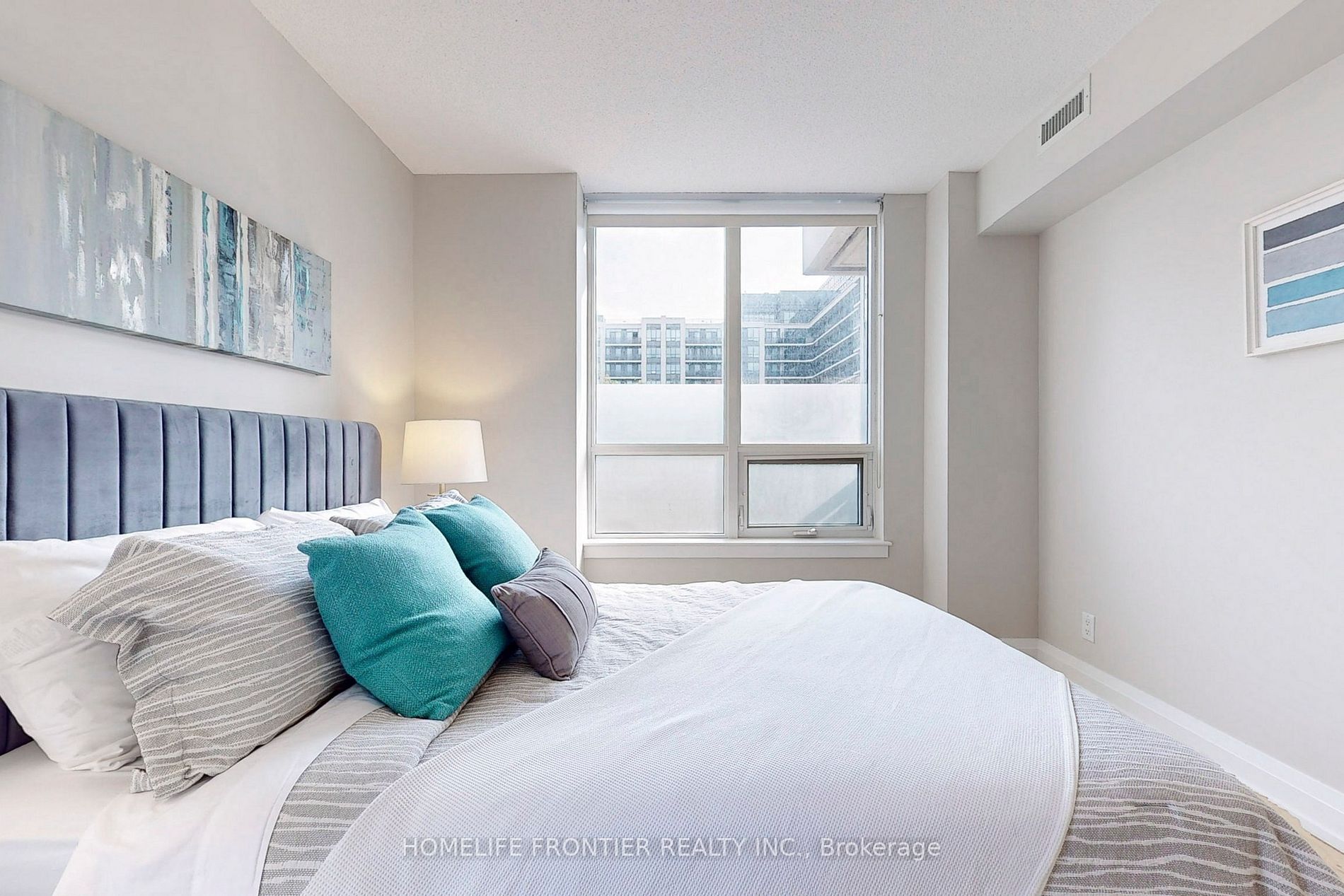 370 Highway 7 E, #223