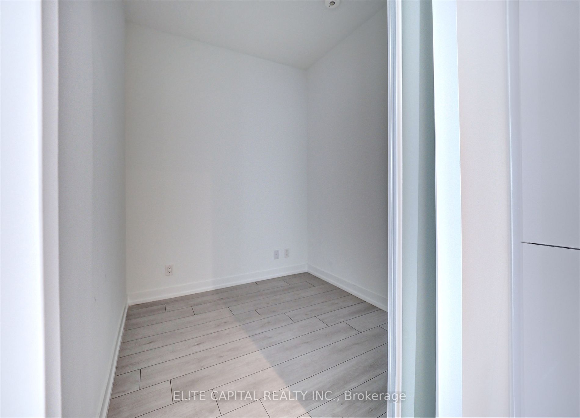 898 Portage Parkway, #6012