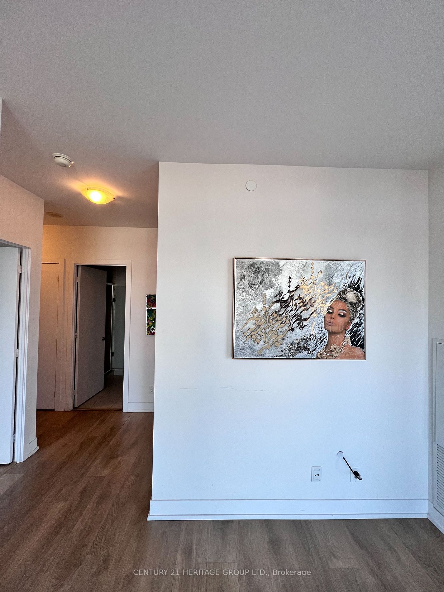 9471 Yonge St, #630