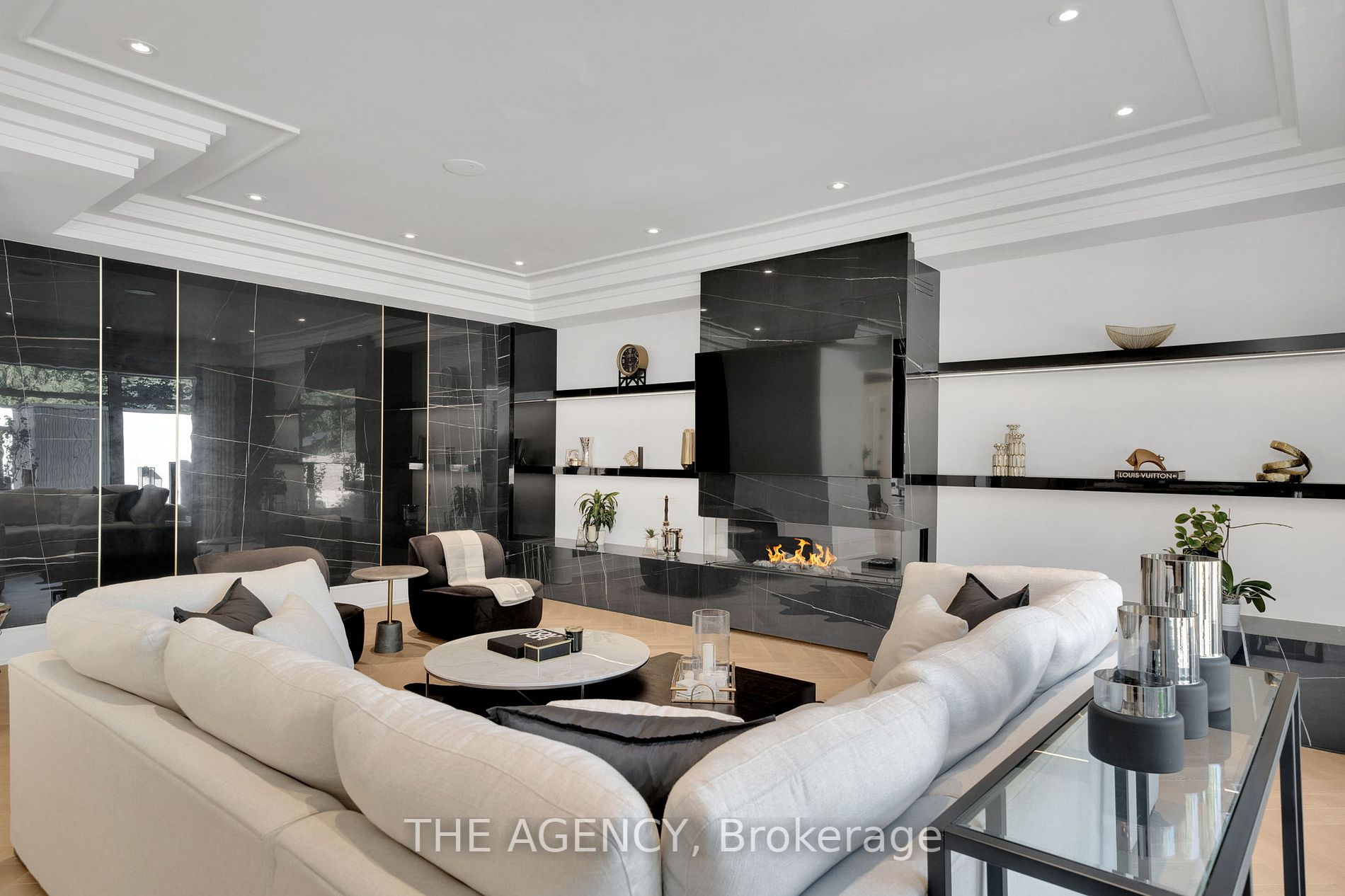 116 Patricia Dr