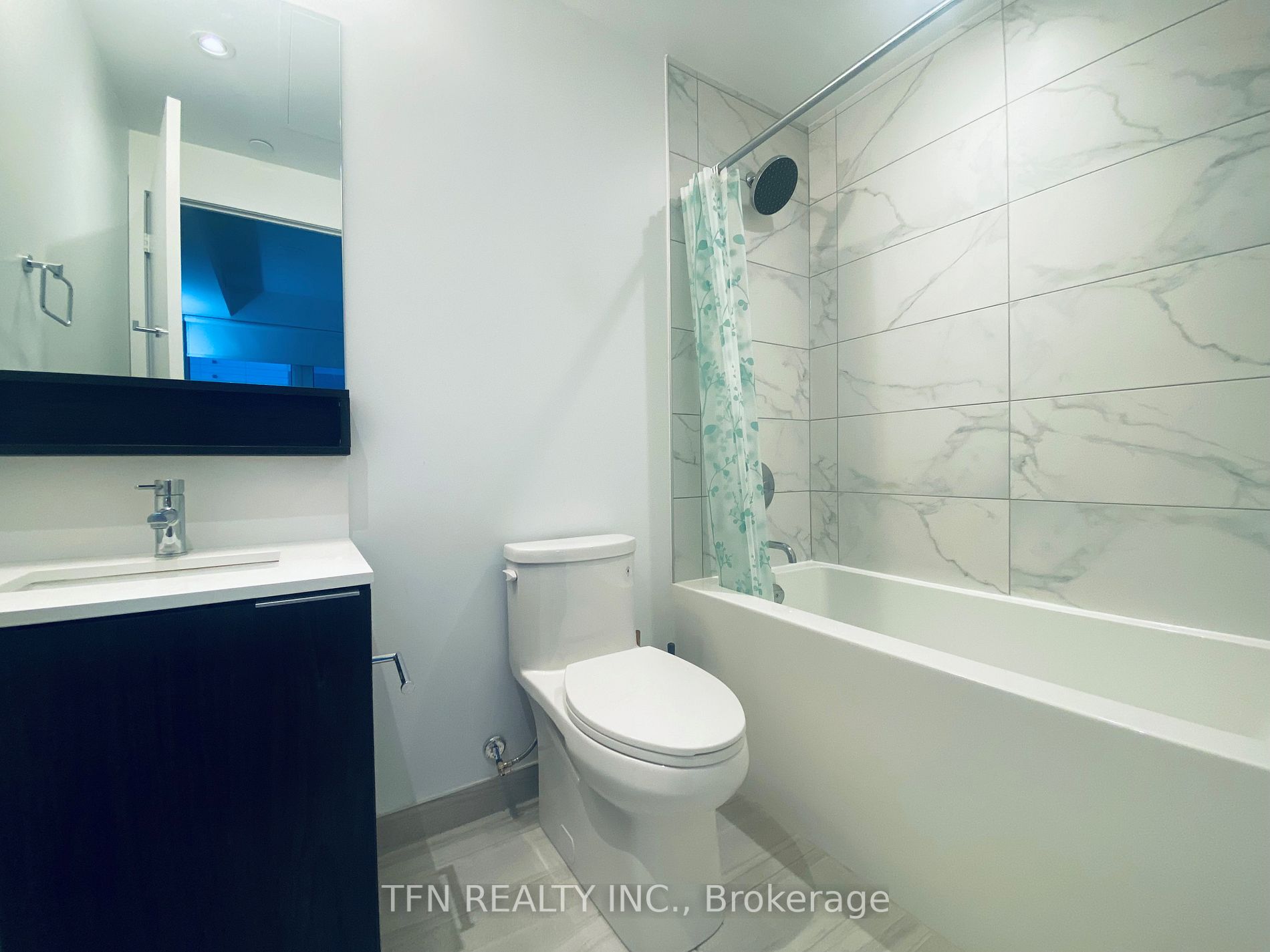 5 Buttermill Avenue, #1006