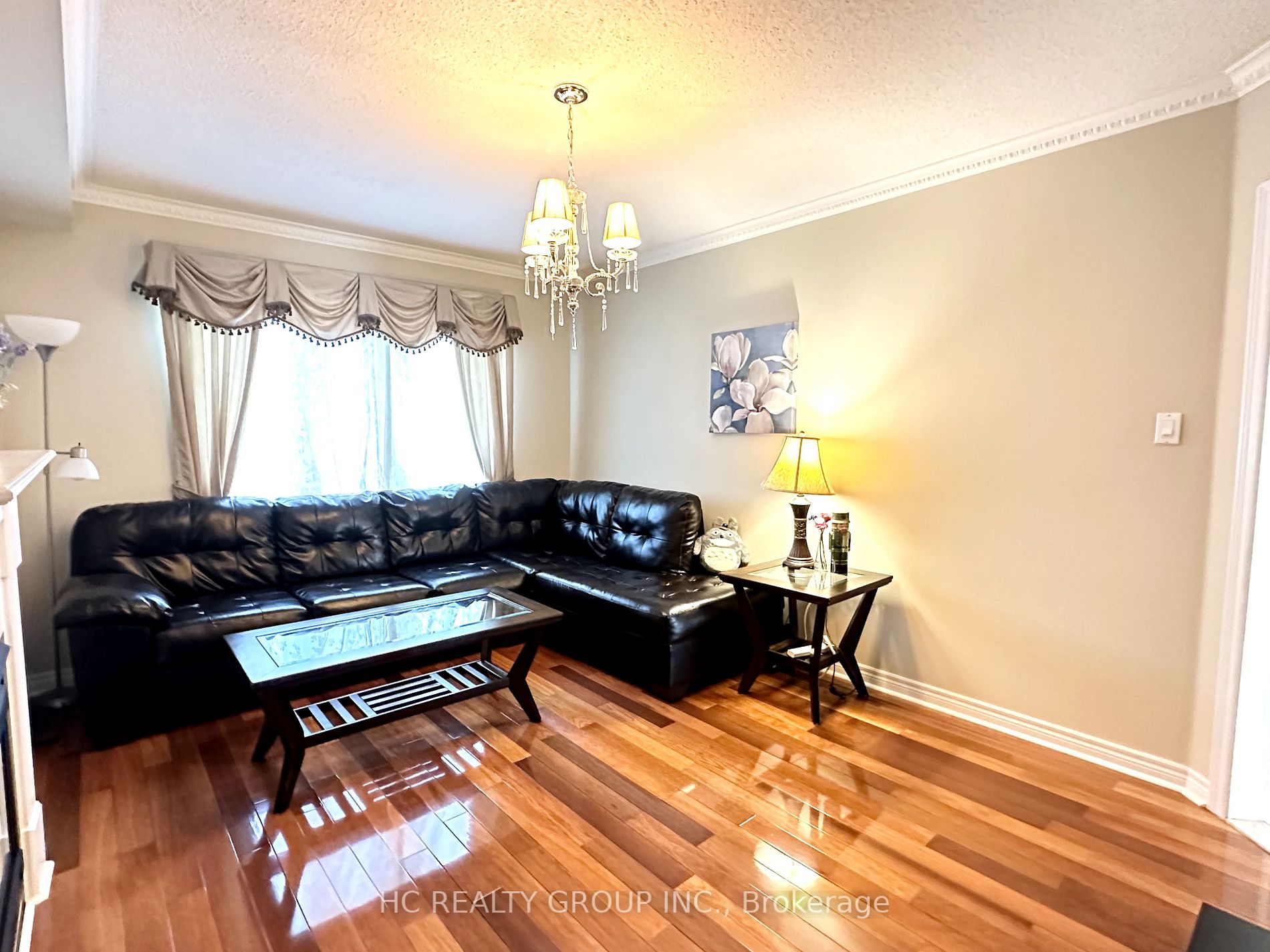 9 Rochester Hill St