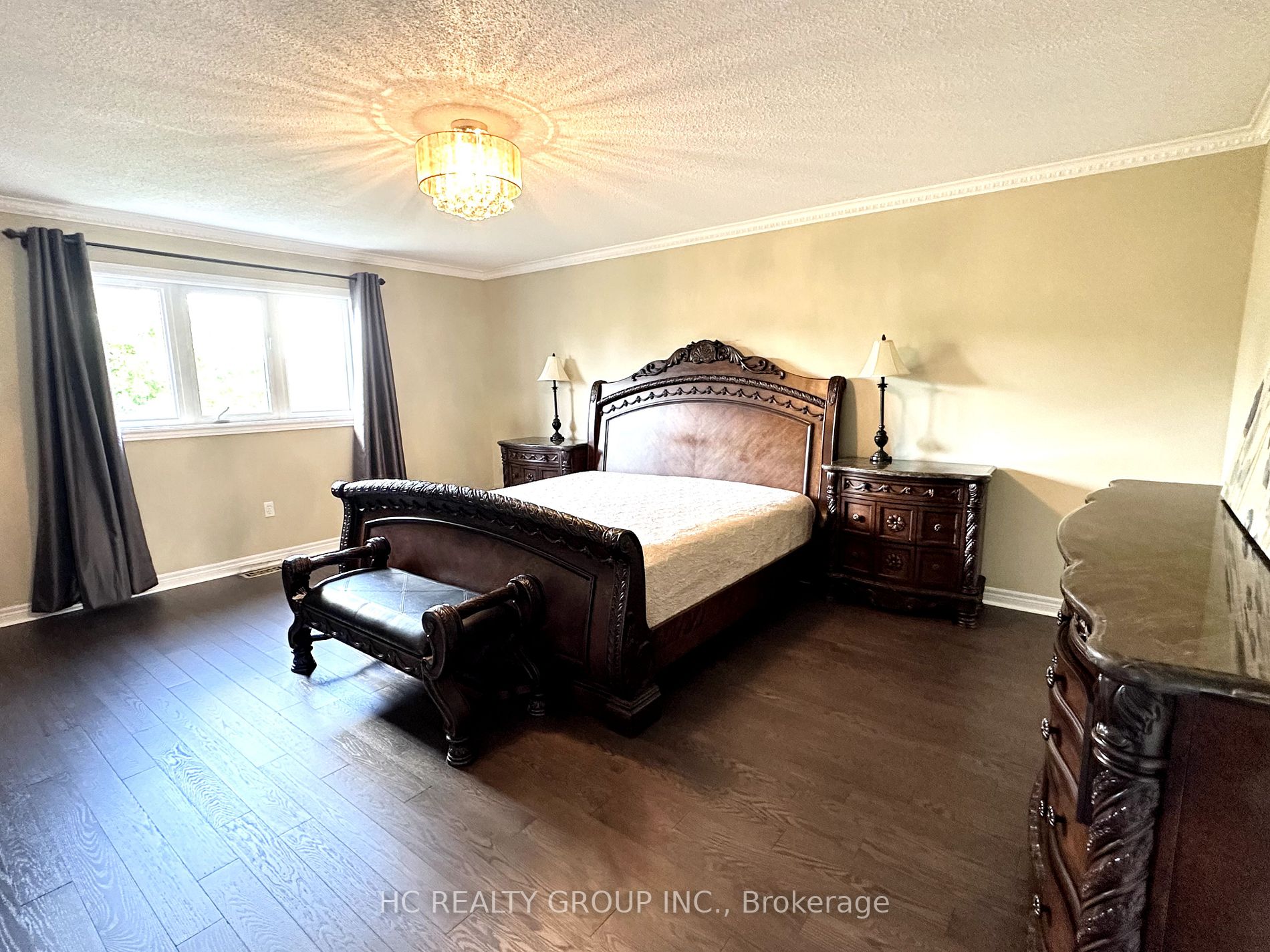 9 Rochester Hill St