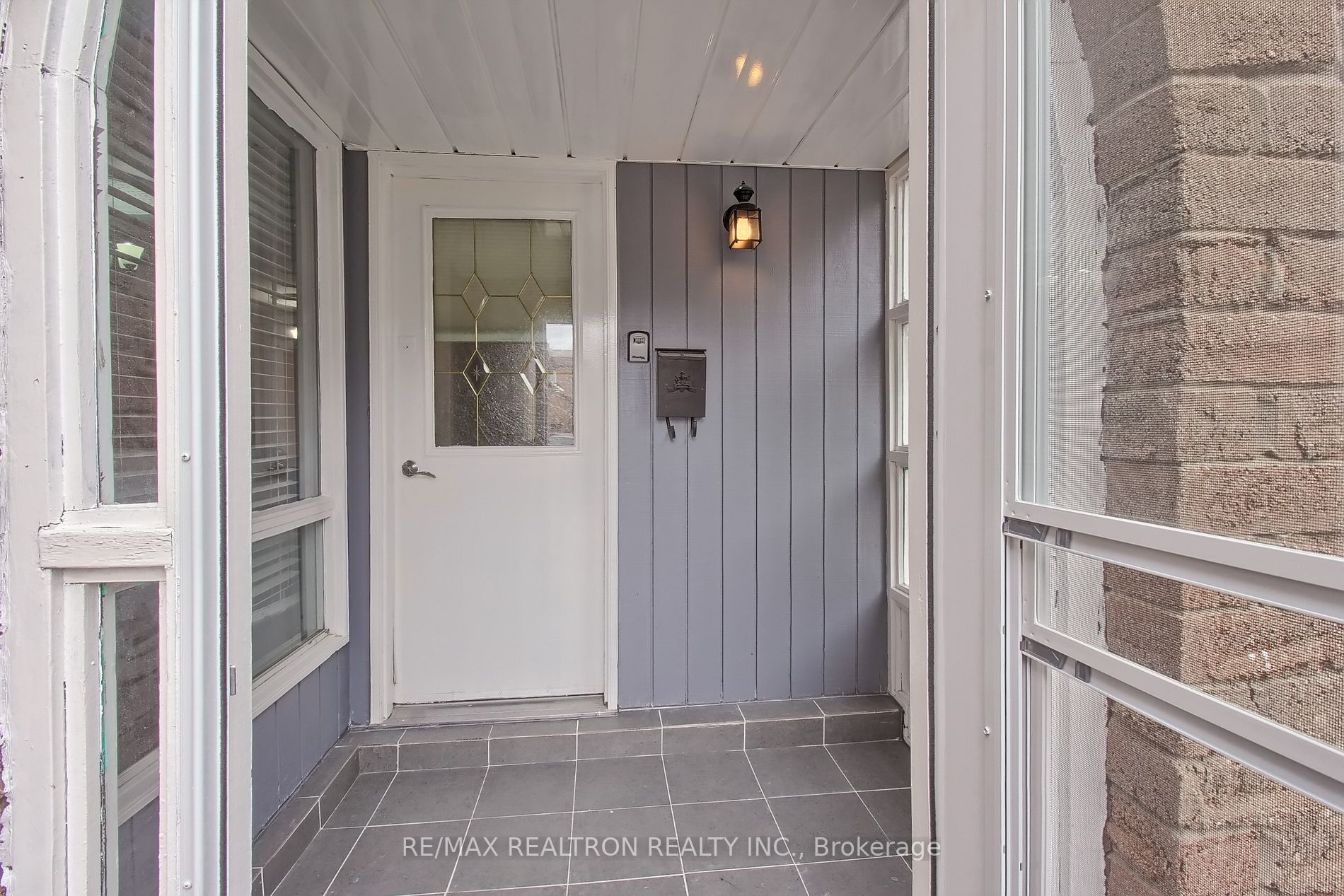 66 Cog Hill Dr