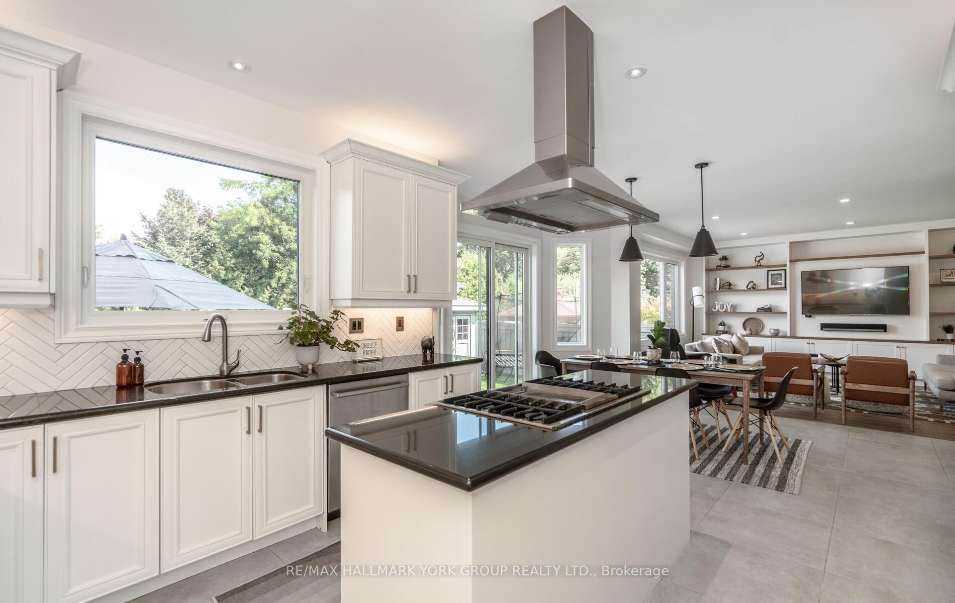 55 Barberry Cres