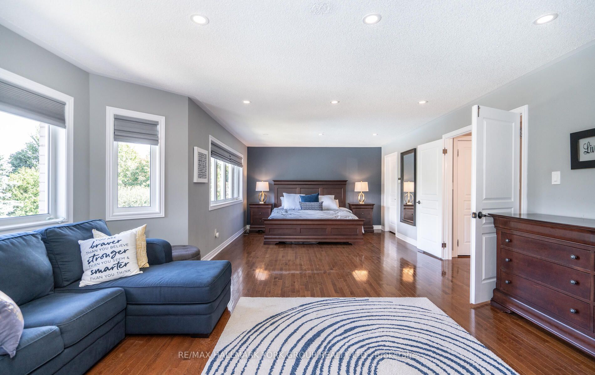 55 Barberry Cres