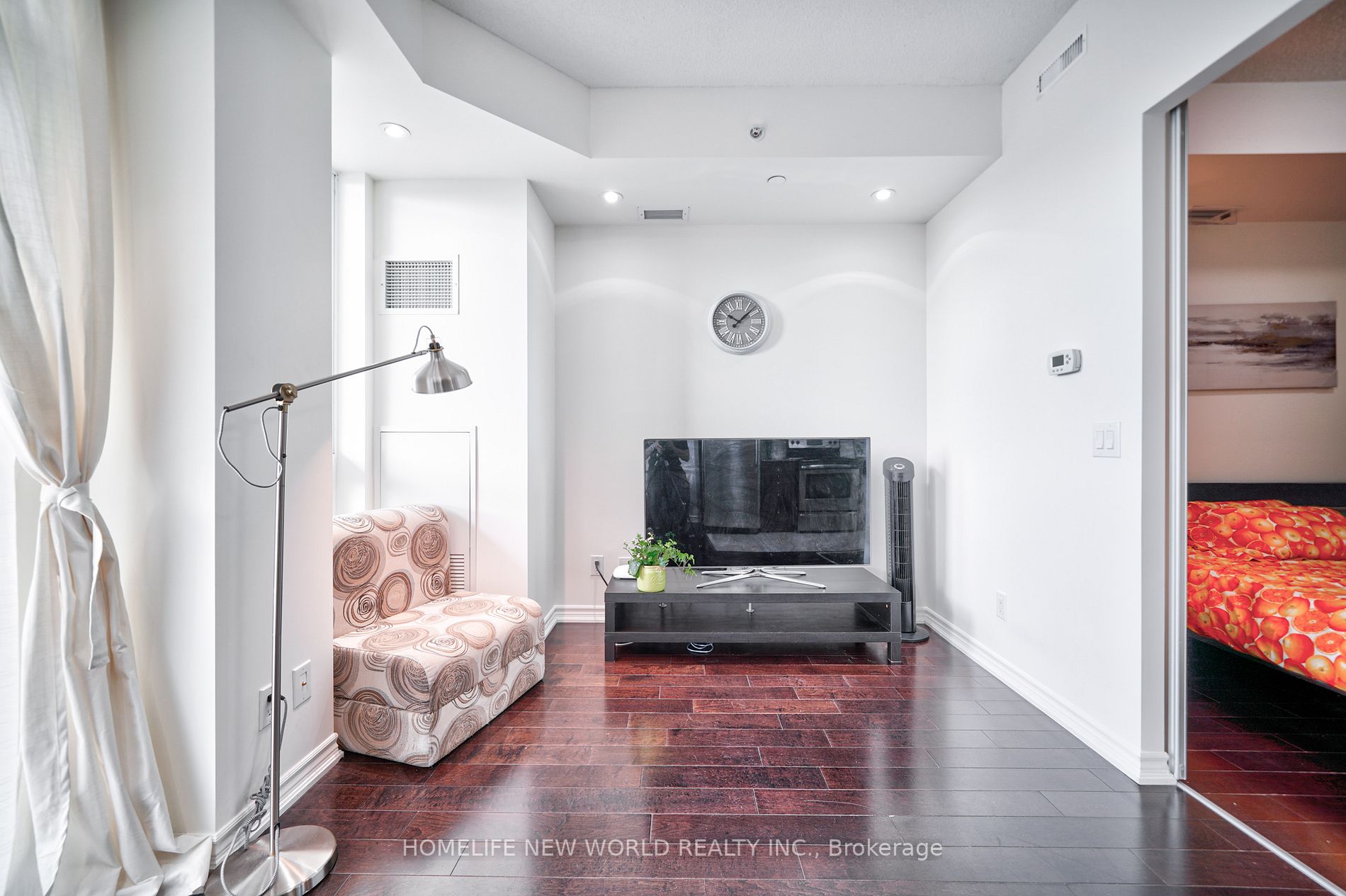 8323 Kennedy Rd, #223