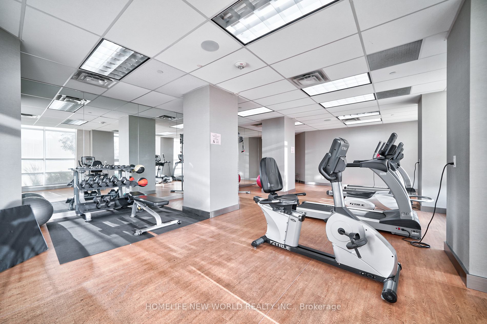 8323 Kennedy Rd, #223