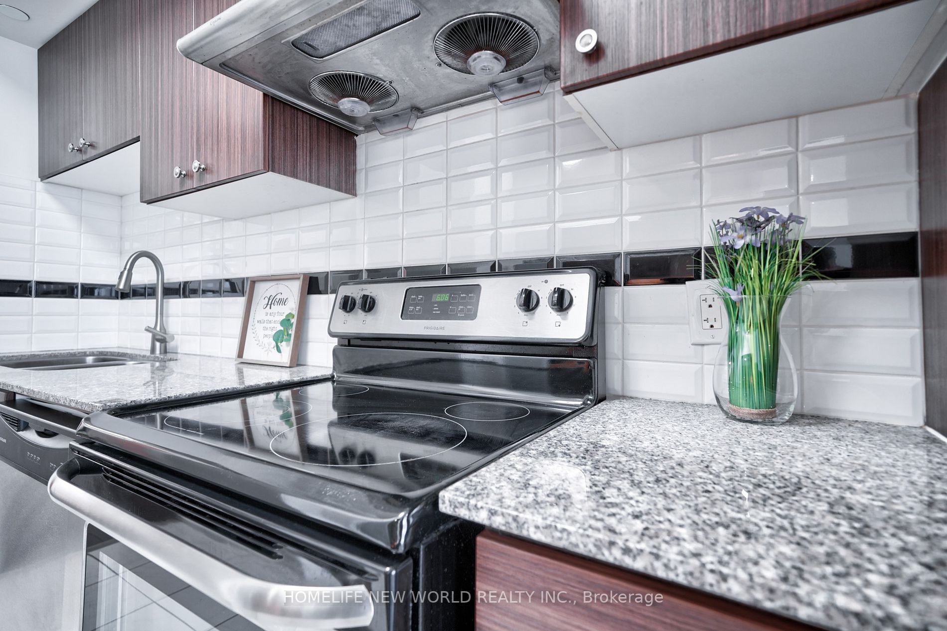 8323 Kennedy Rd, #223