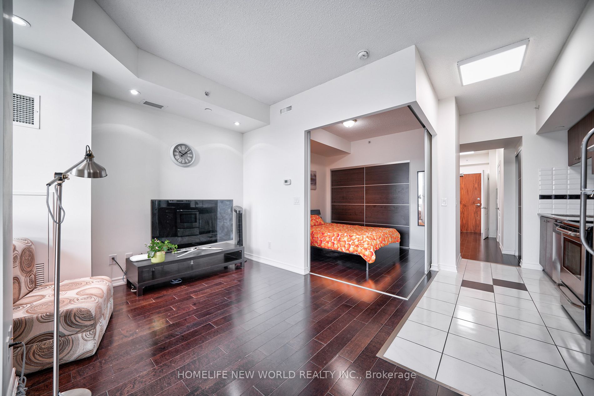 8323 Kennedy Rd, #223