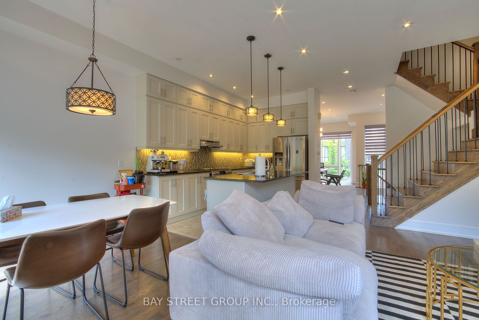 22 Crestridge Drive