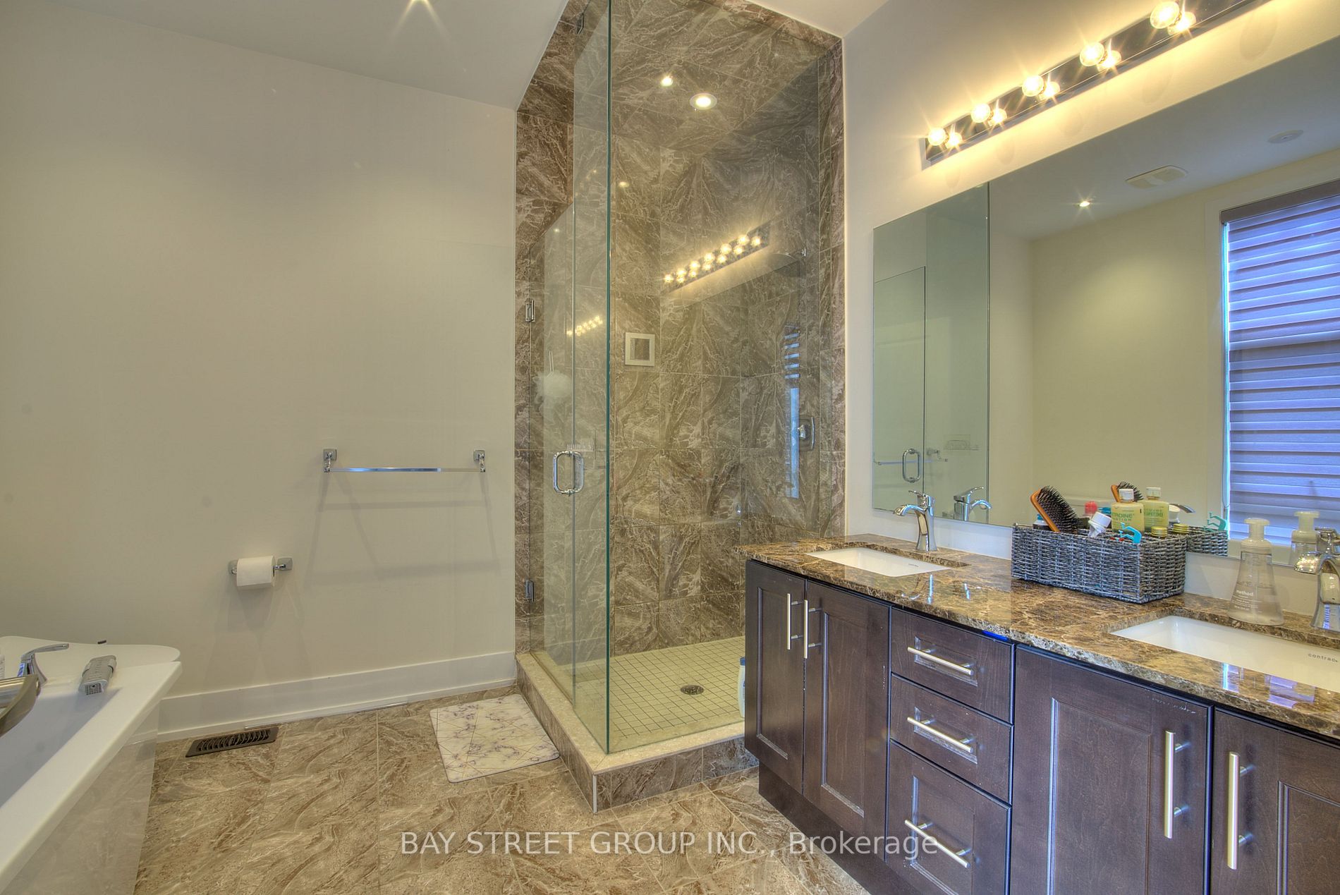 22 Crestridge Drive