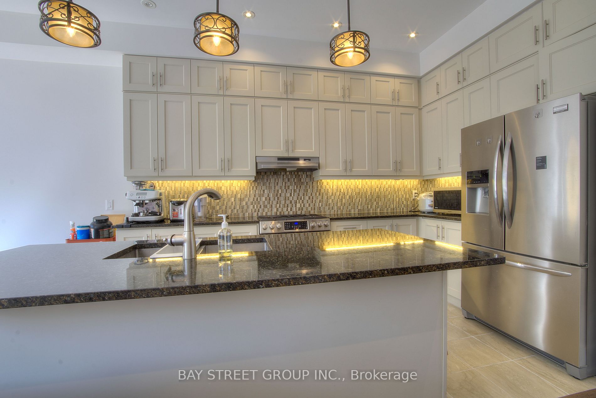 22 Crestridge Drive