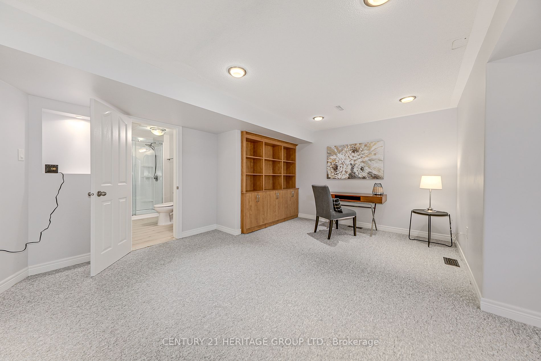 35 Depeuter Cres