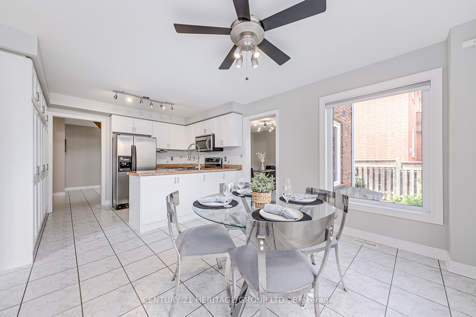 35 Depeuter Cres