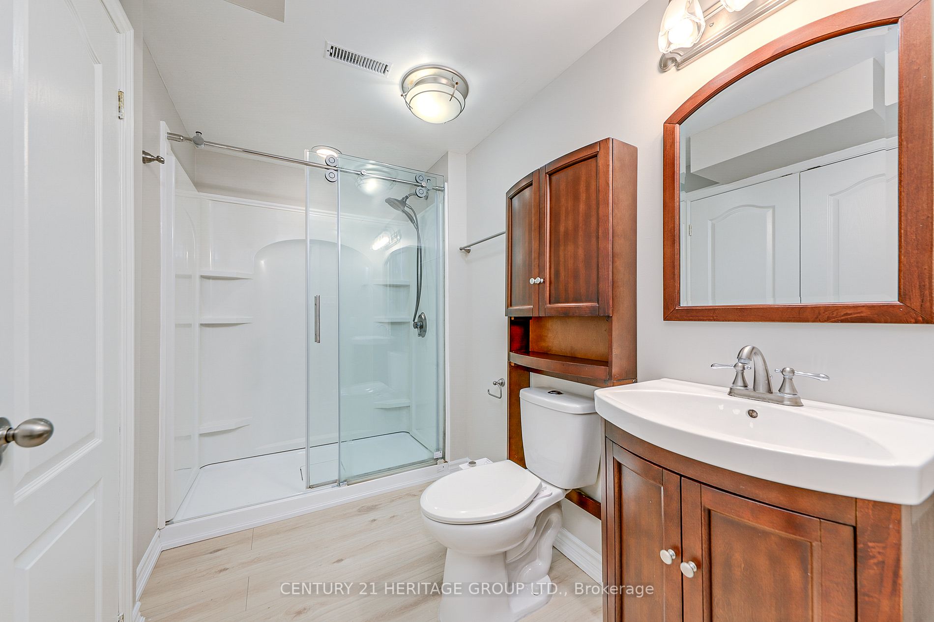 35 Depeuter Cres