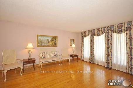 43 Southview Drive