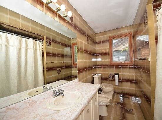 43 Southview Drive