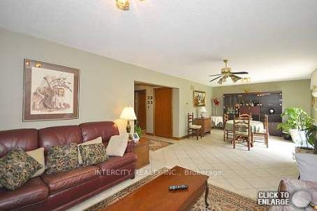 43 Southview Drive