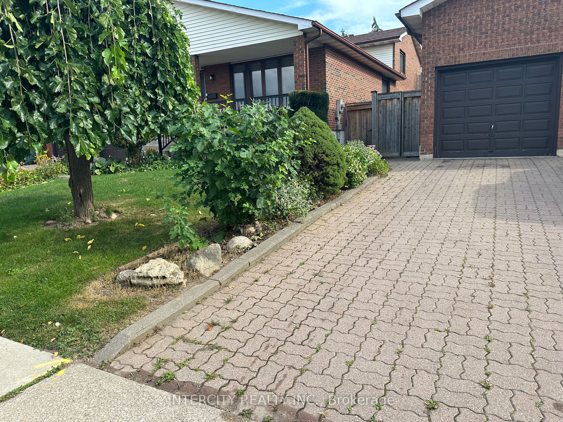 43 Southview Drive