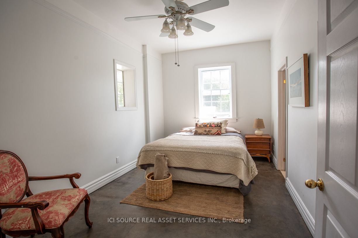 459 Webb Rd
