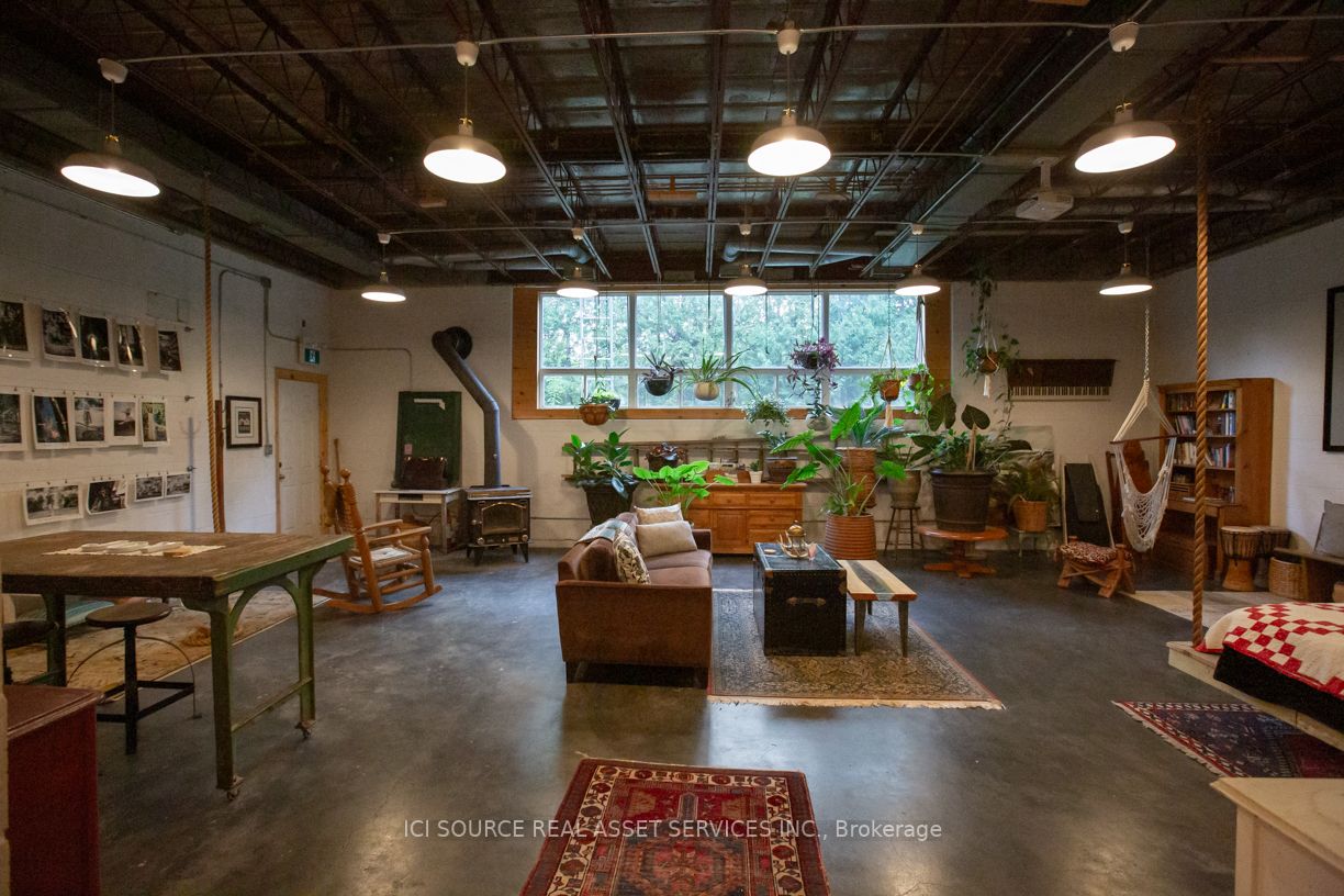 459 Webb Rd