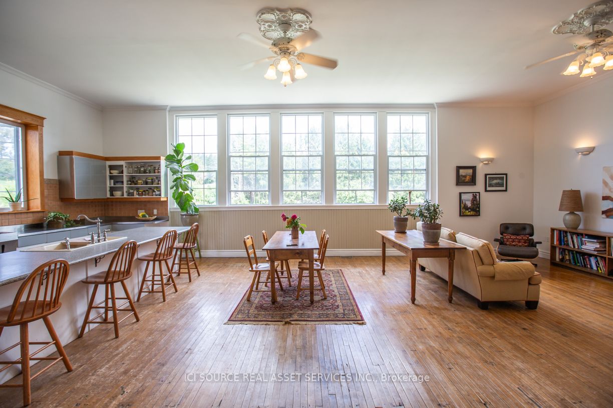 459 Webb Rd