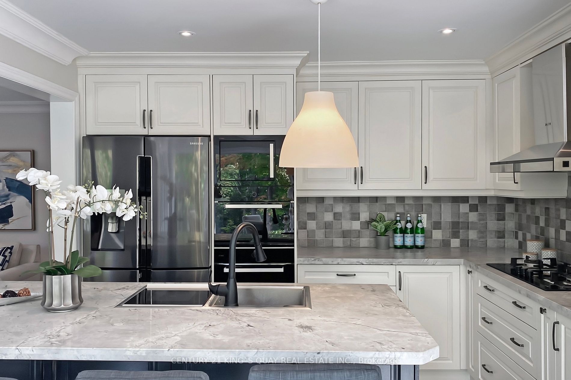 46 Petch Cres