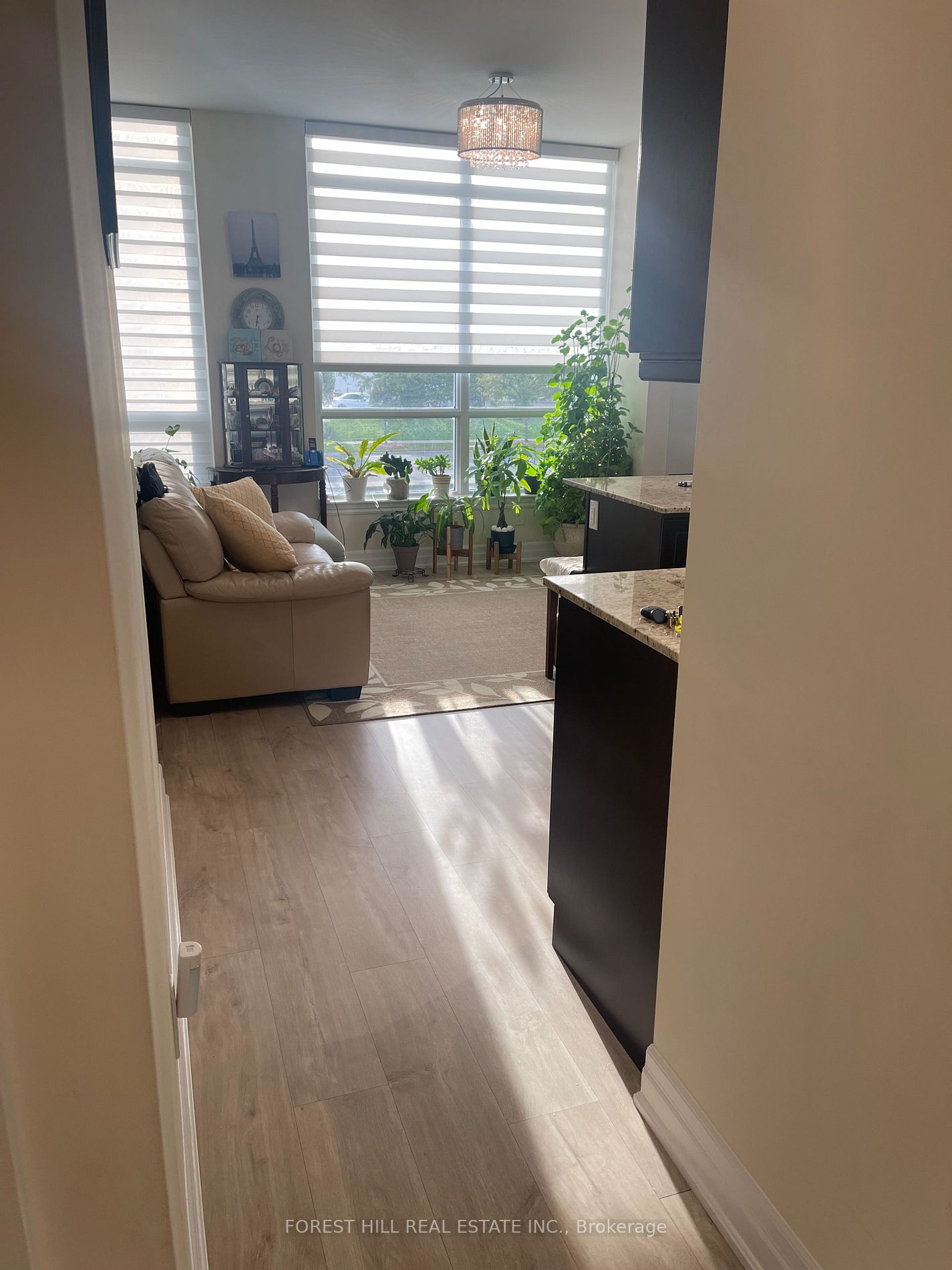 9085 Jane Street, #216