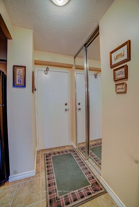 260 Davis Dr, #301