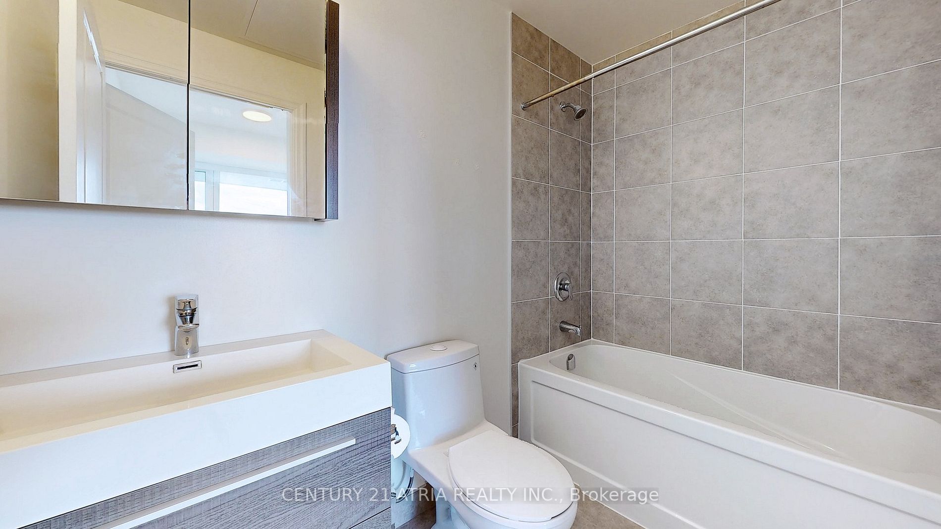 10 Rouge Valley Dr W, #312