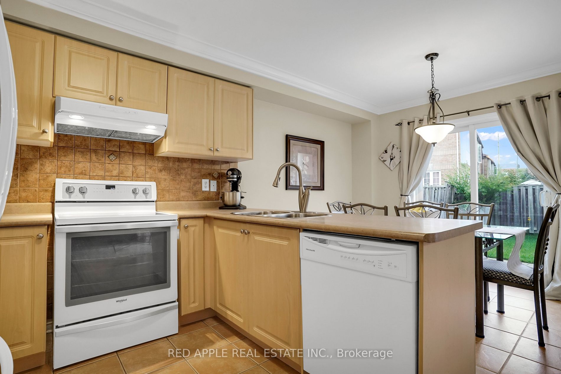89 Brightsview Dr