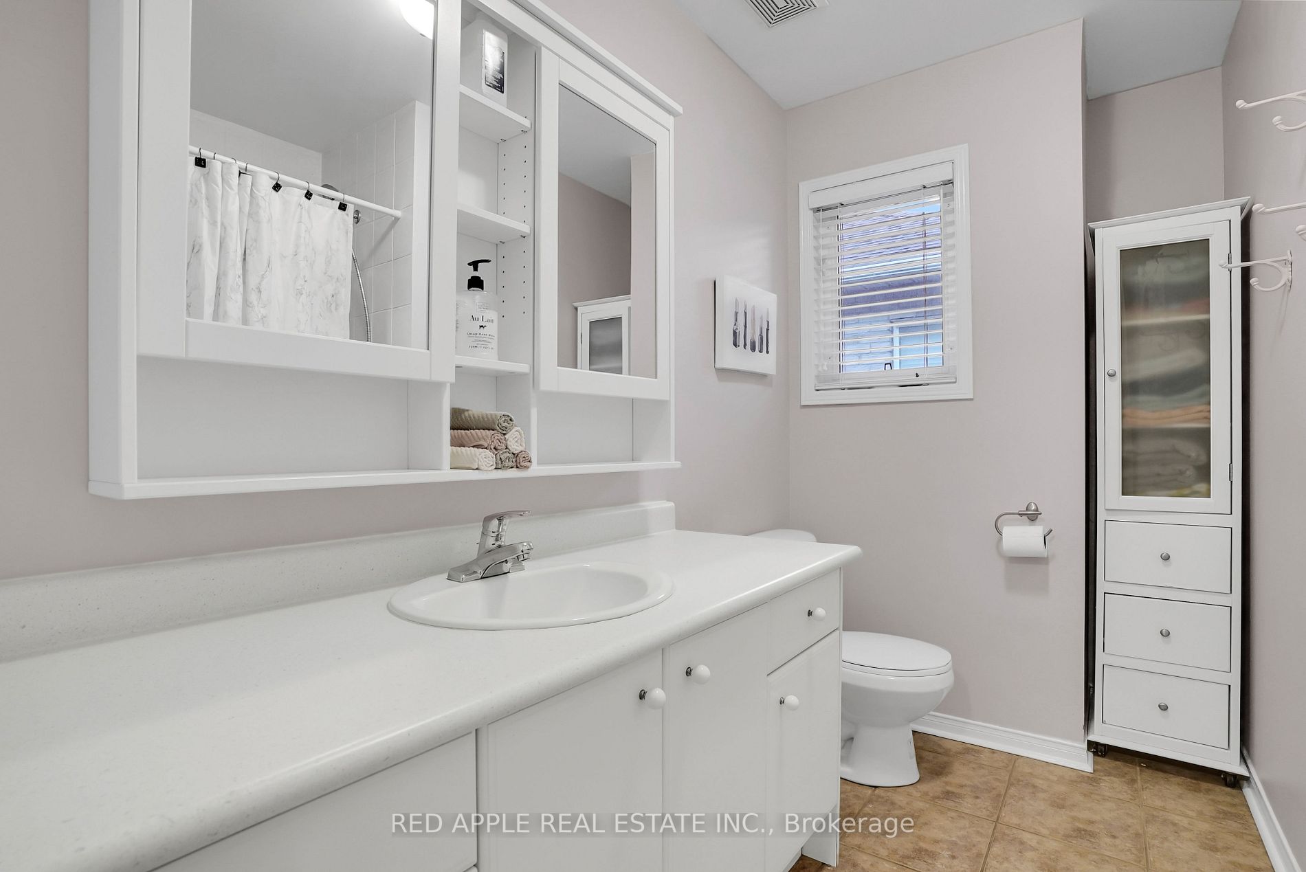 89 Brightsview Dr