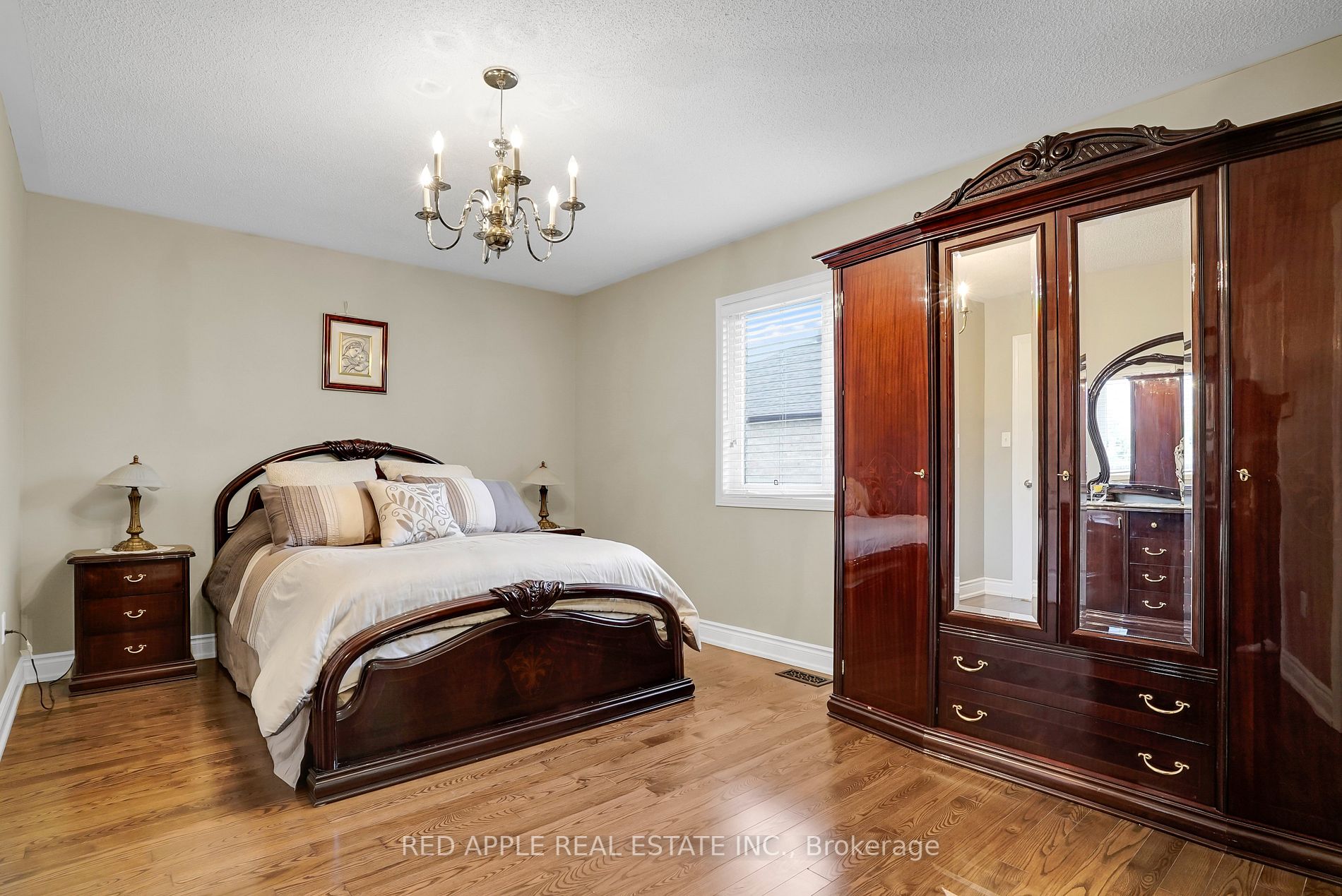 89 Brightsview Dr