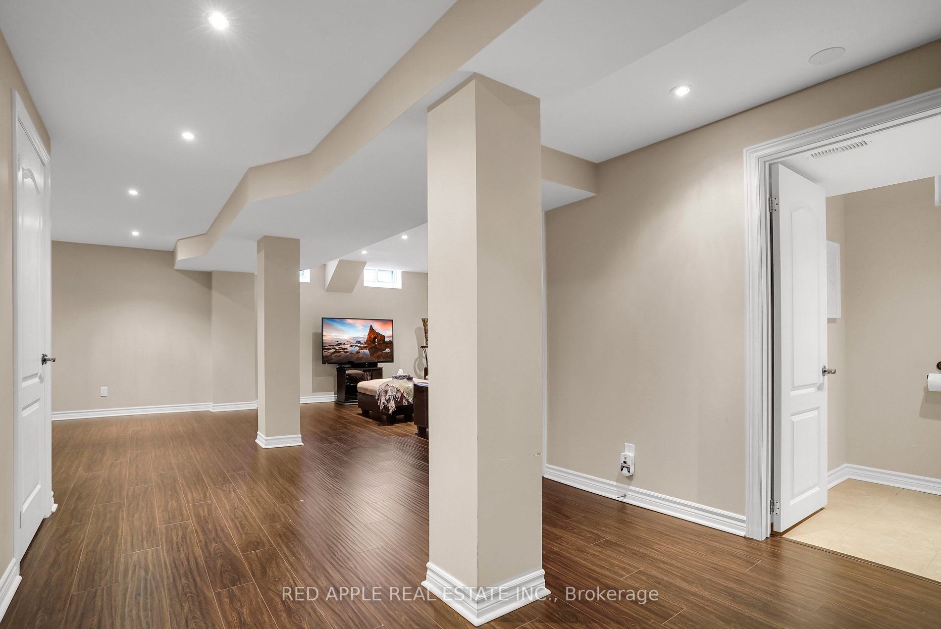89 Brightsview Dr