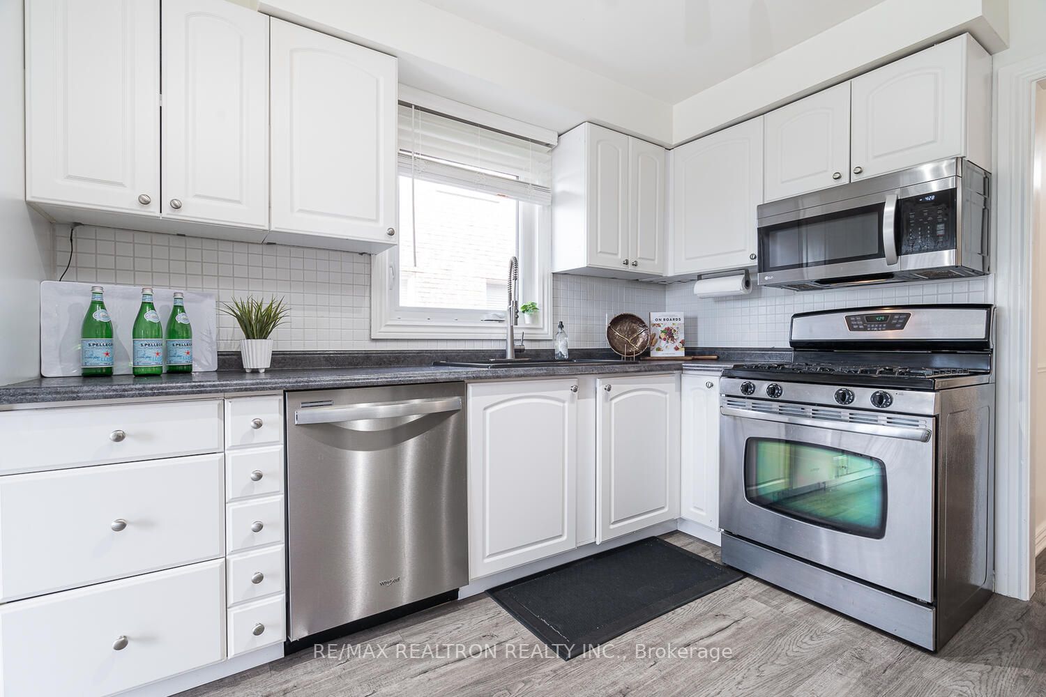 191 Billings Cres