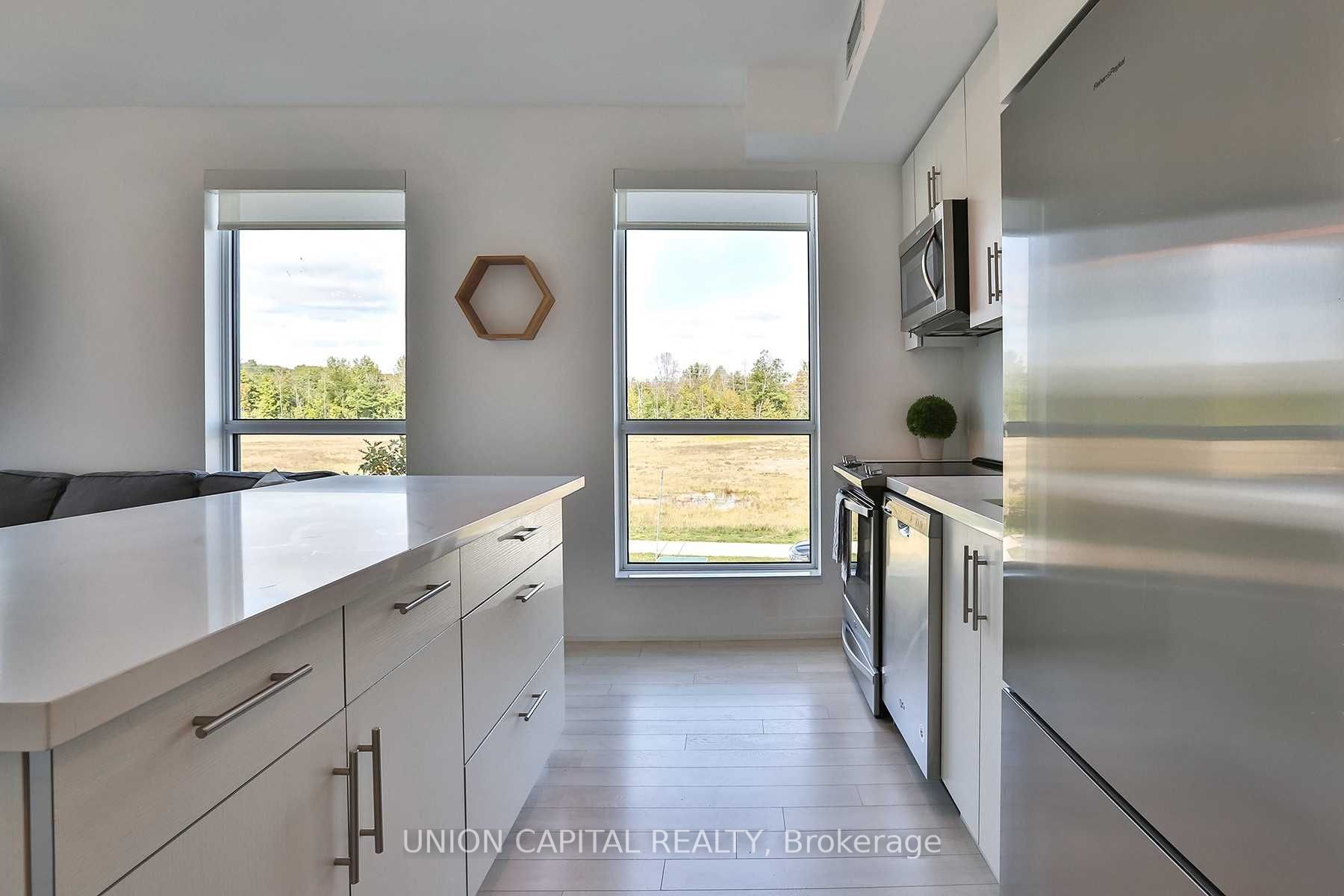 271 Sea Ray Avenue, #B212
