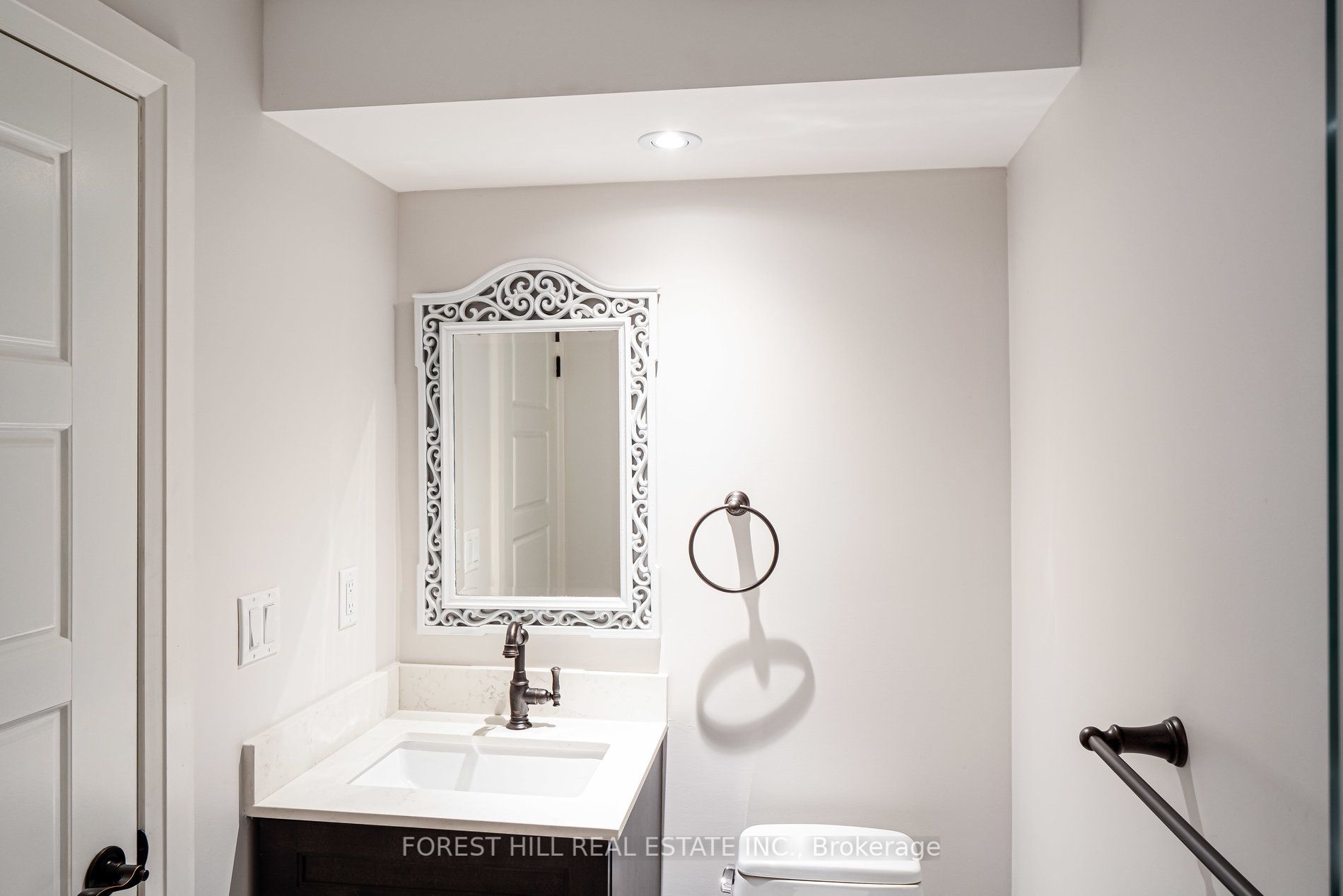42 Crockart Lane, #Lower