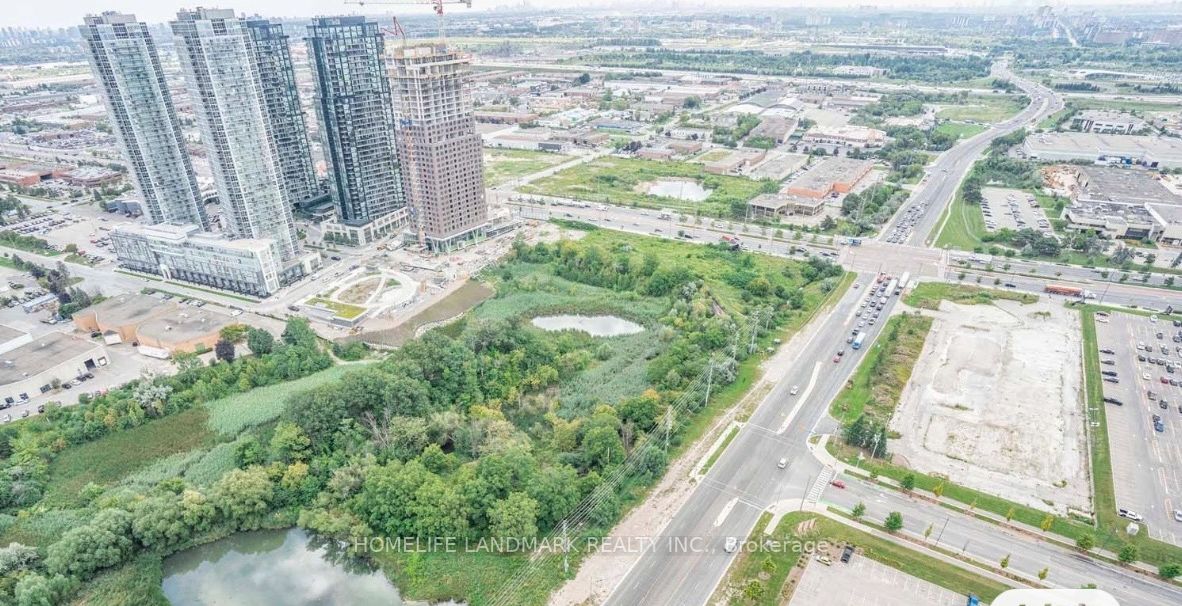 7890 Jane Street, #5009