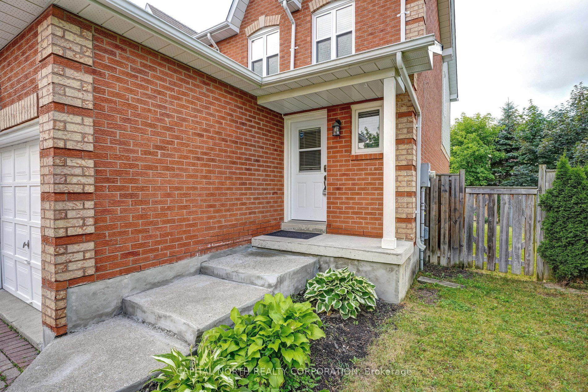 76 Potter Cres