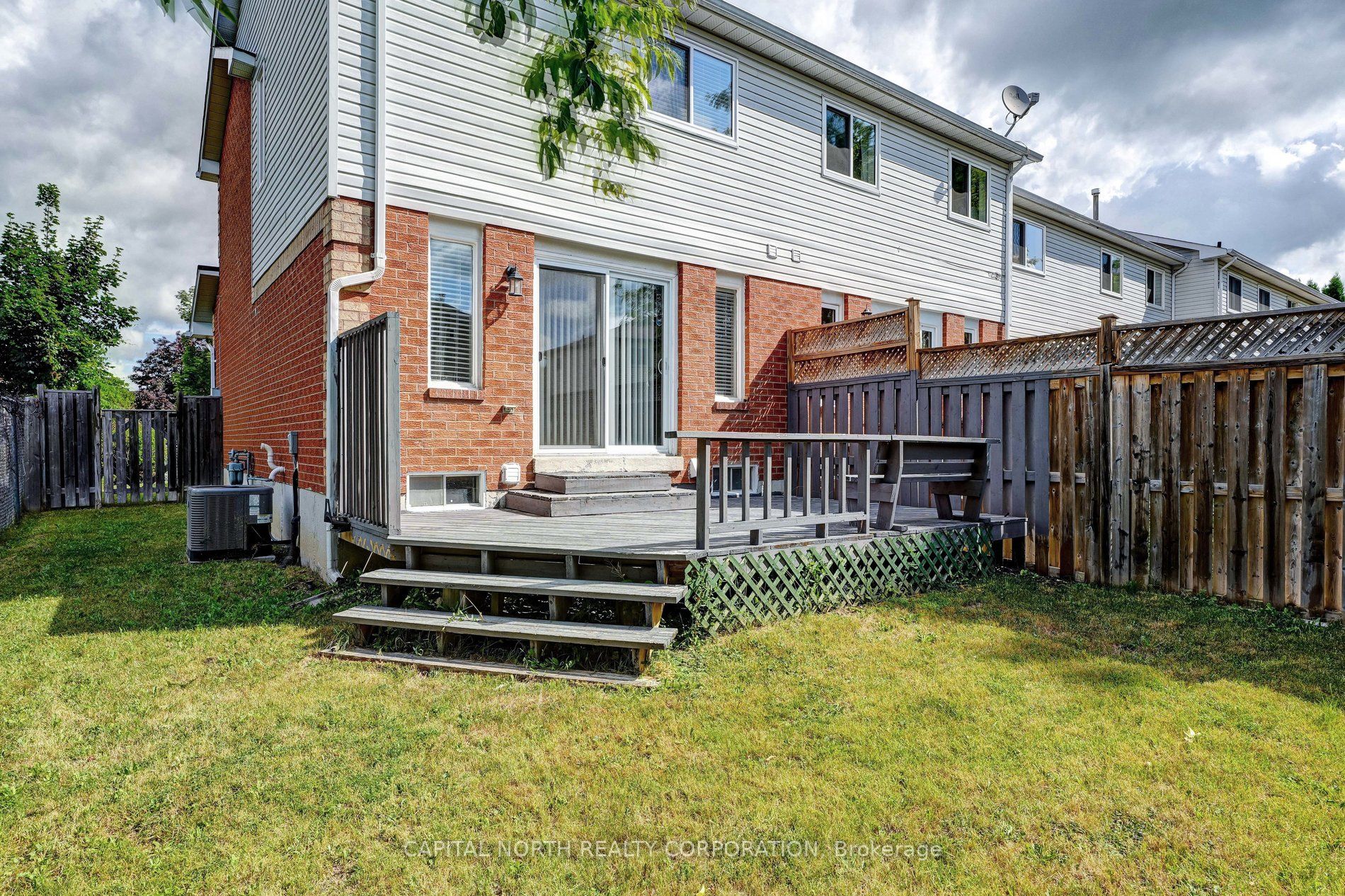 76 Potter Cres