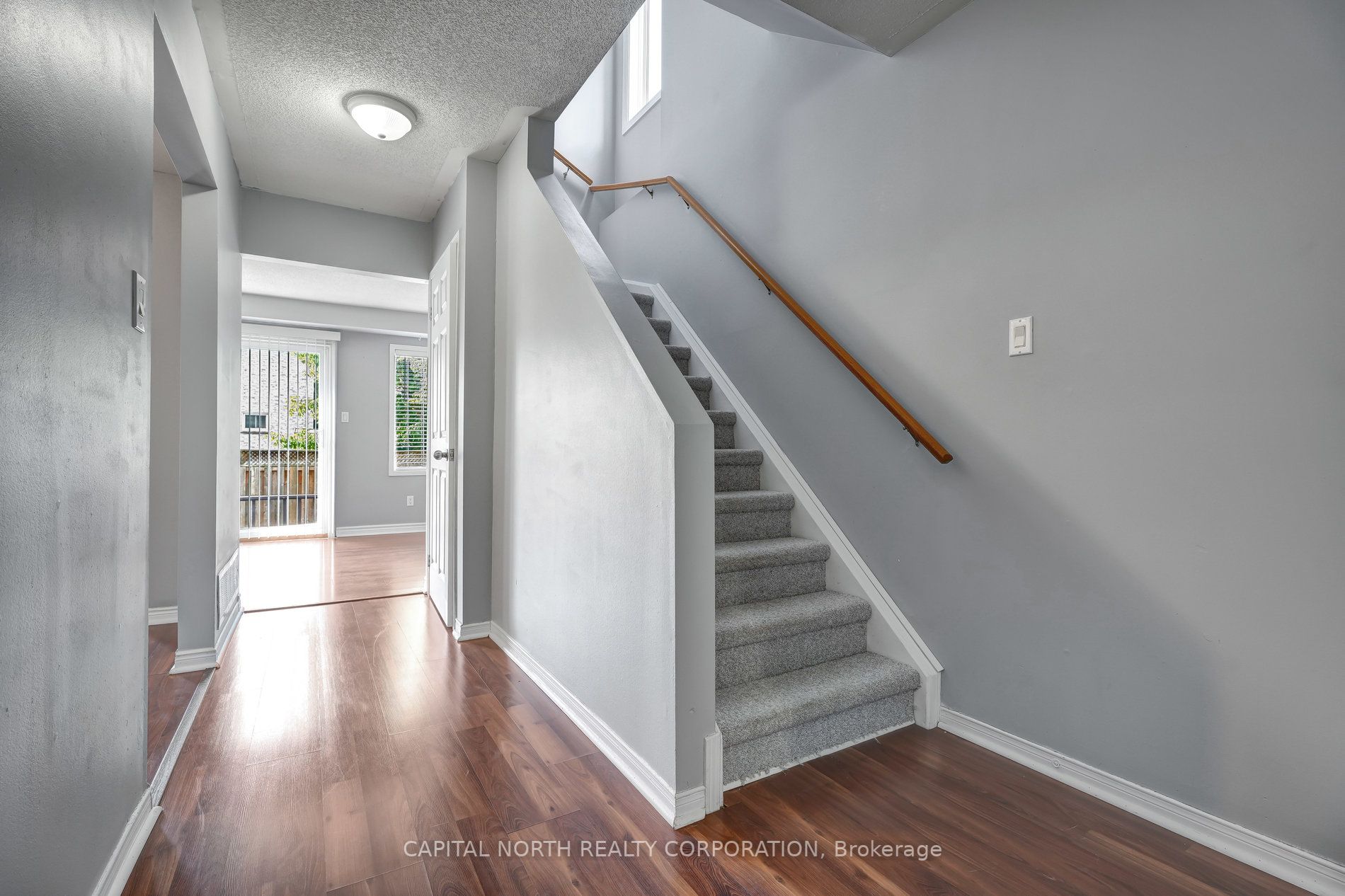 76 Potter Cres
