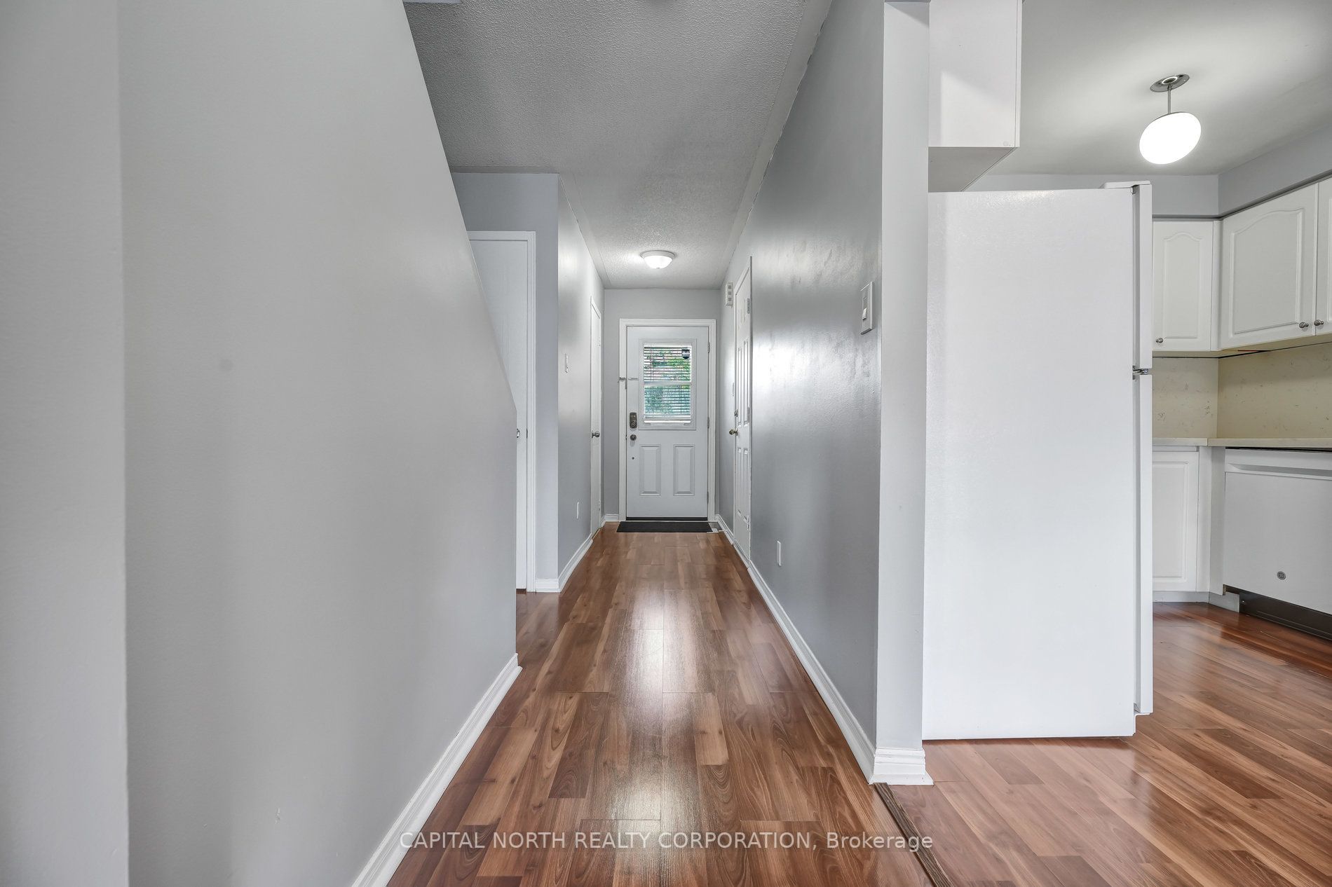 76 Potter Cres