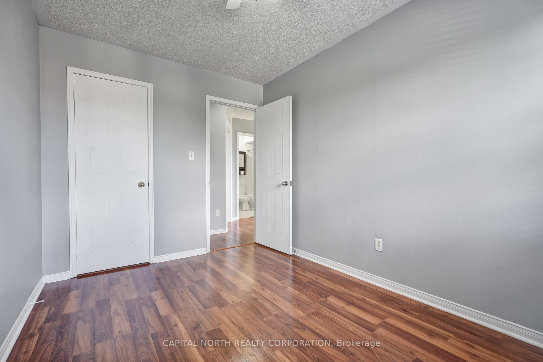 76 Potter Cres