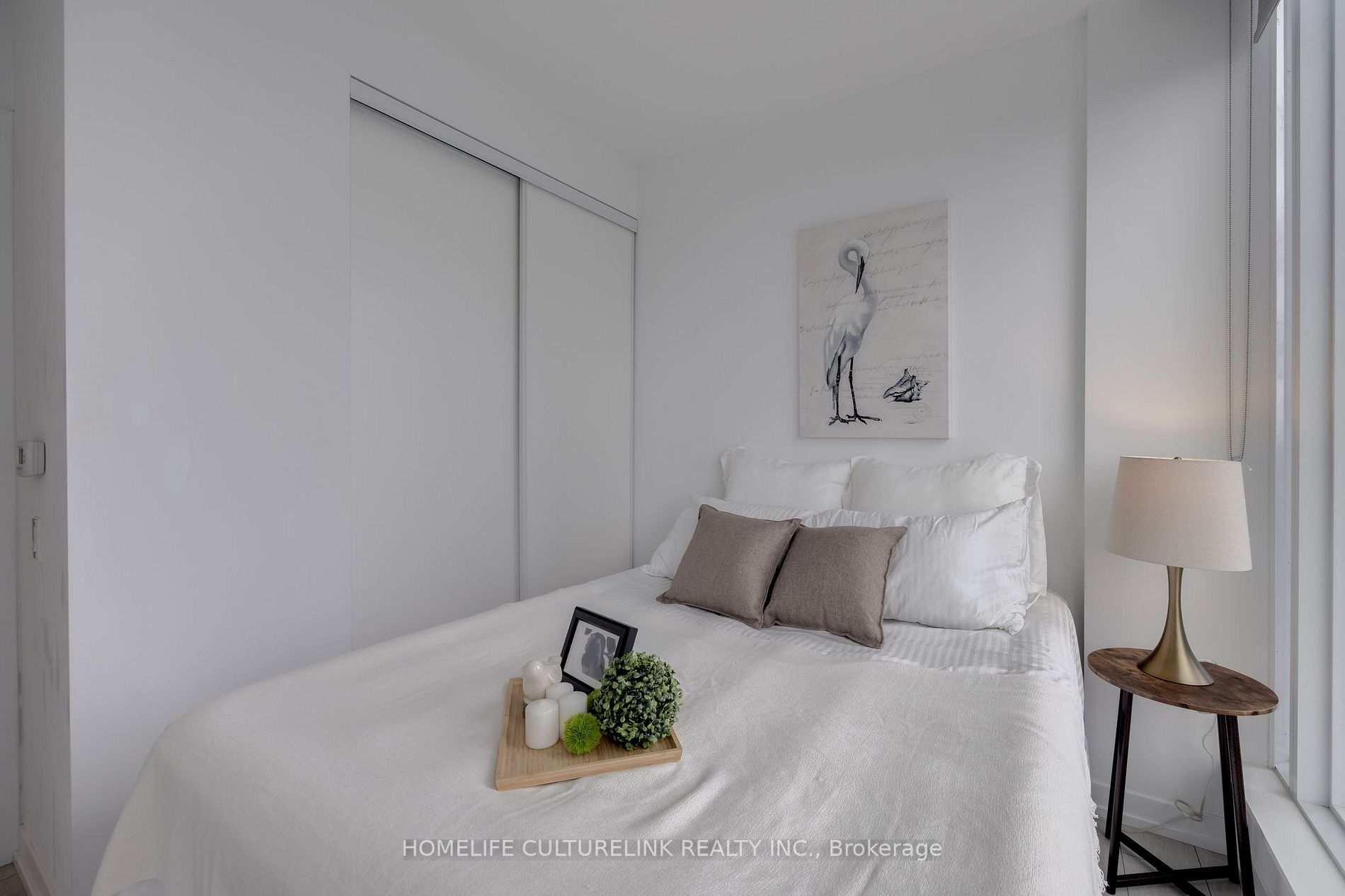 898 Portage Parkway, #2303