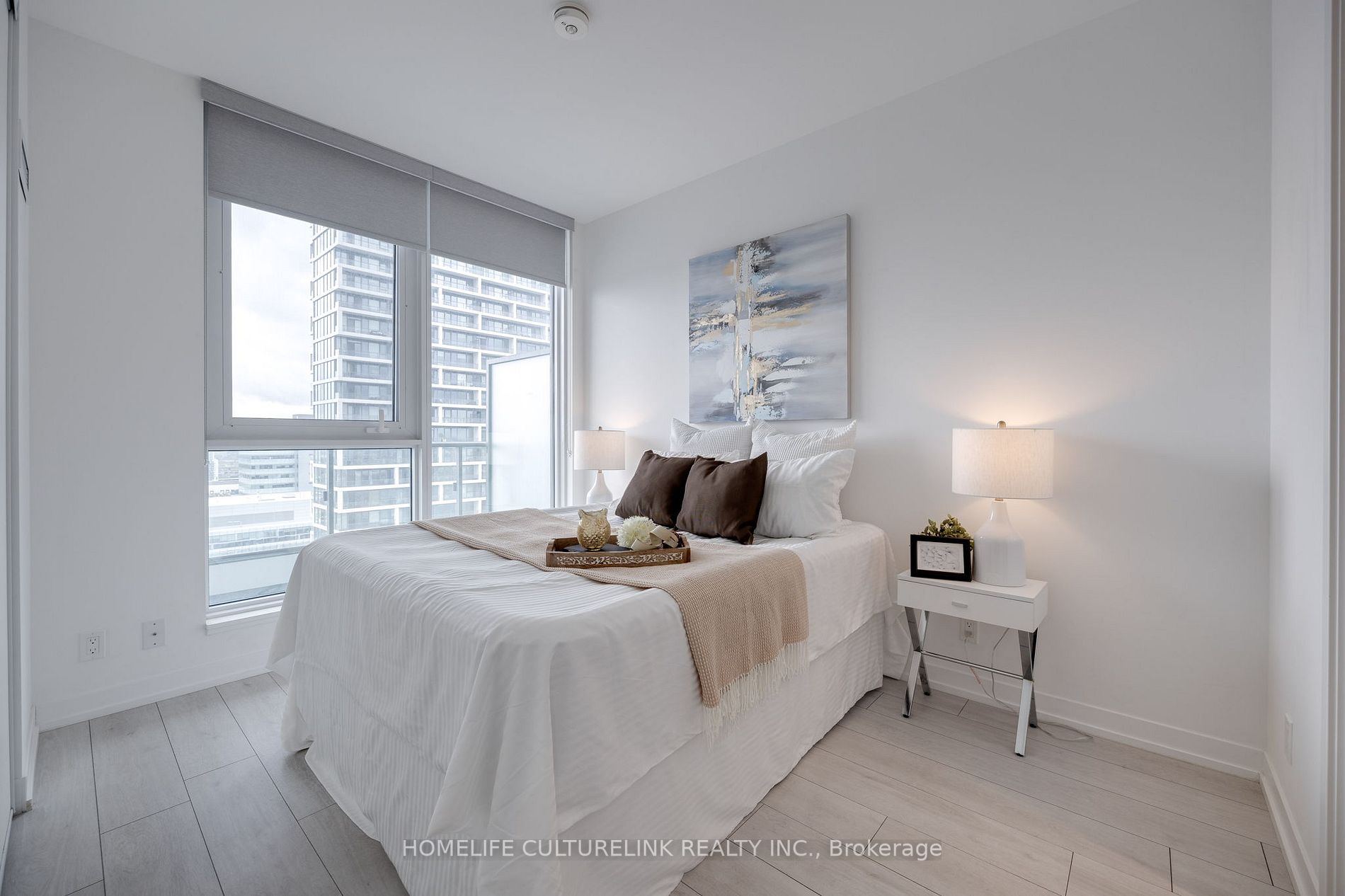 898 Portage Parkway, #2303
