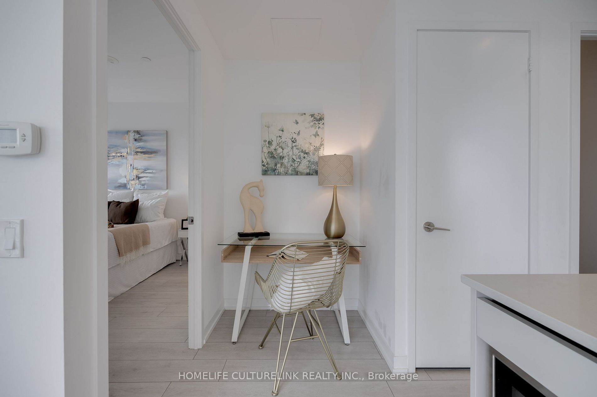 898 Portage Parkway, #2303