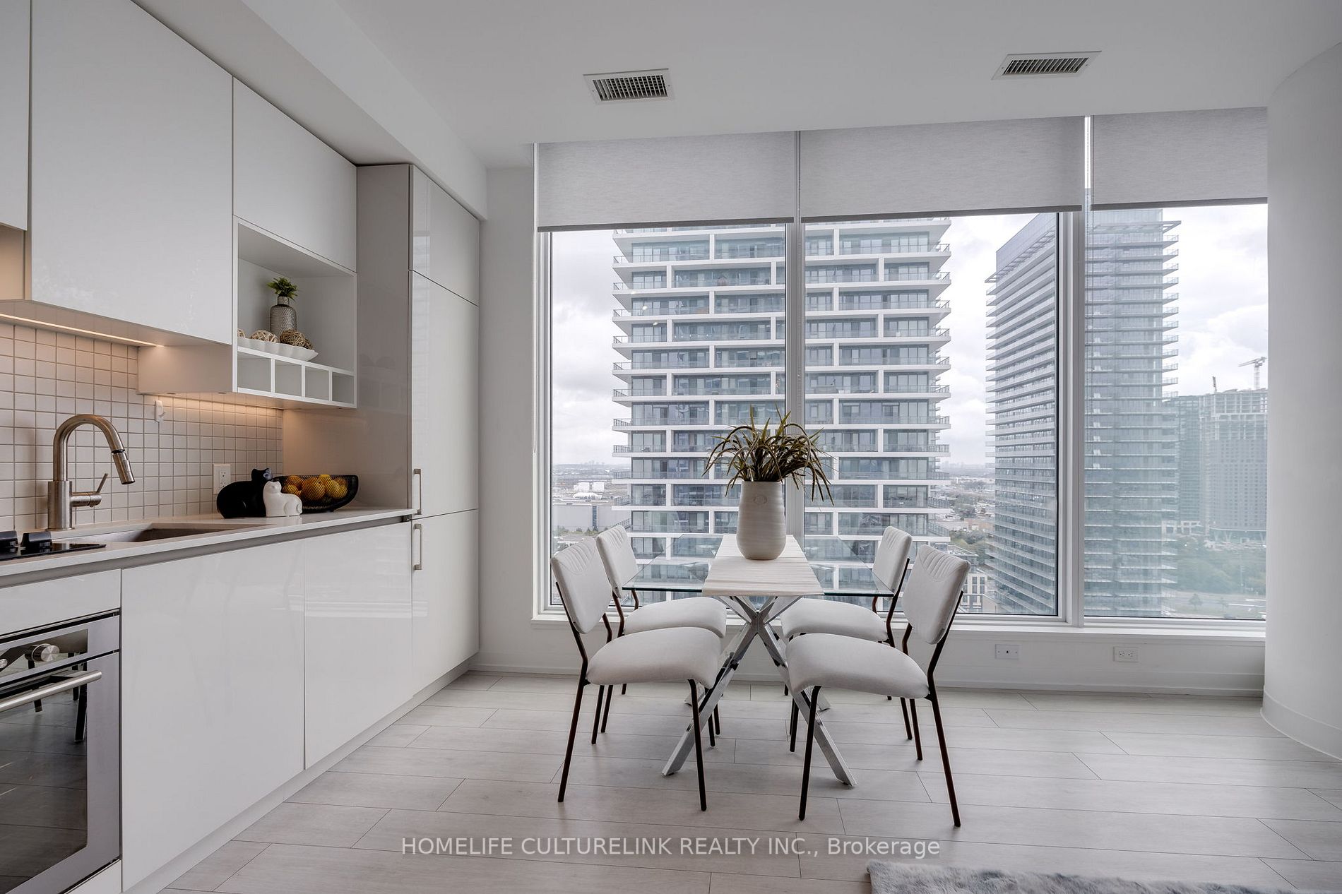 898 Portage Parkway, #2303